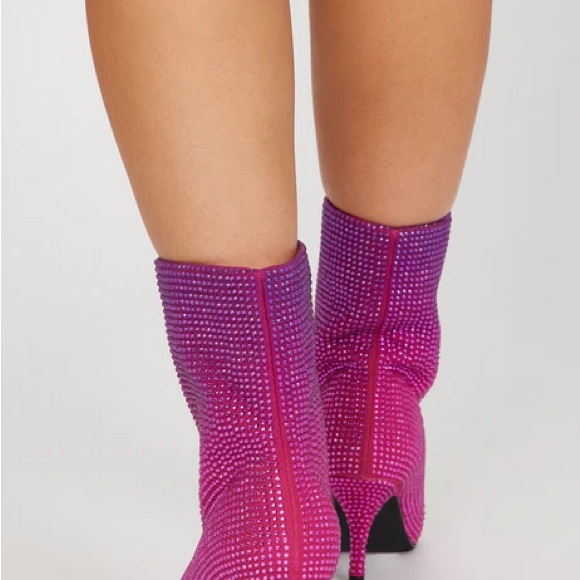 Vibrant Pink and Purple Heeled Boots - Picture 4 of 4